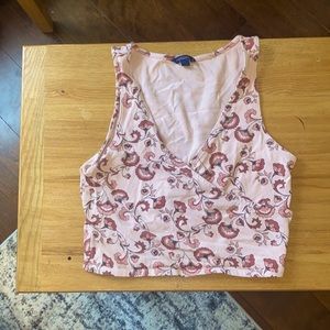 AEROPOSTALE crossed front style crop-top💖 size S